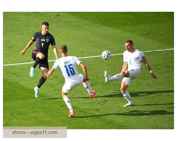 弗洛里安·维尔茨伤愈复出德甲称王欧洲杯开幕闪电破门