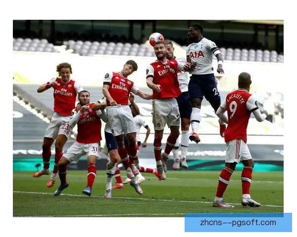 恰尔汗奥卢惊艳远射世界波为球队扳平比分瞬间